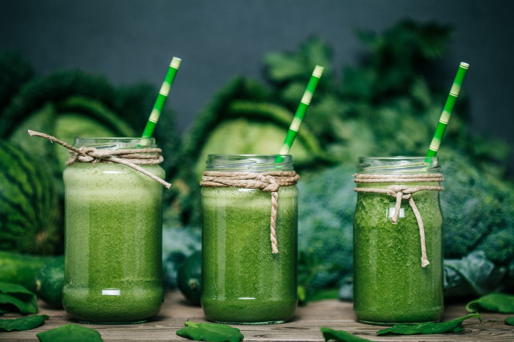 detox kale smmothie con erba di grano